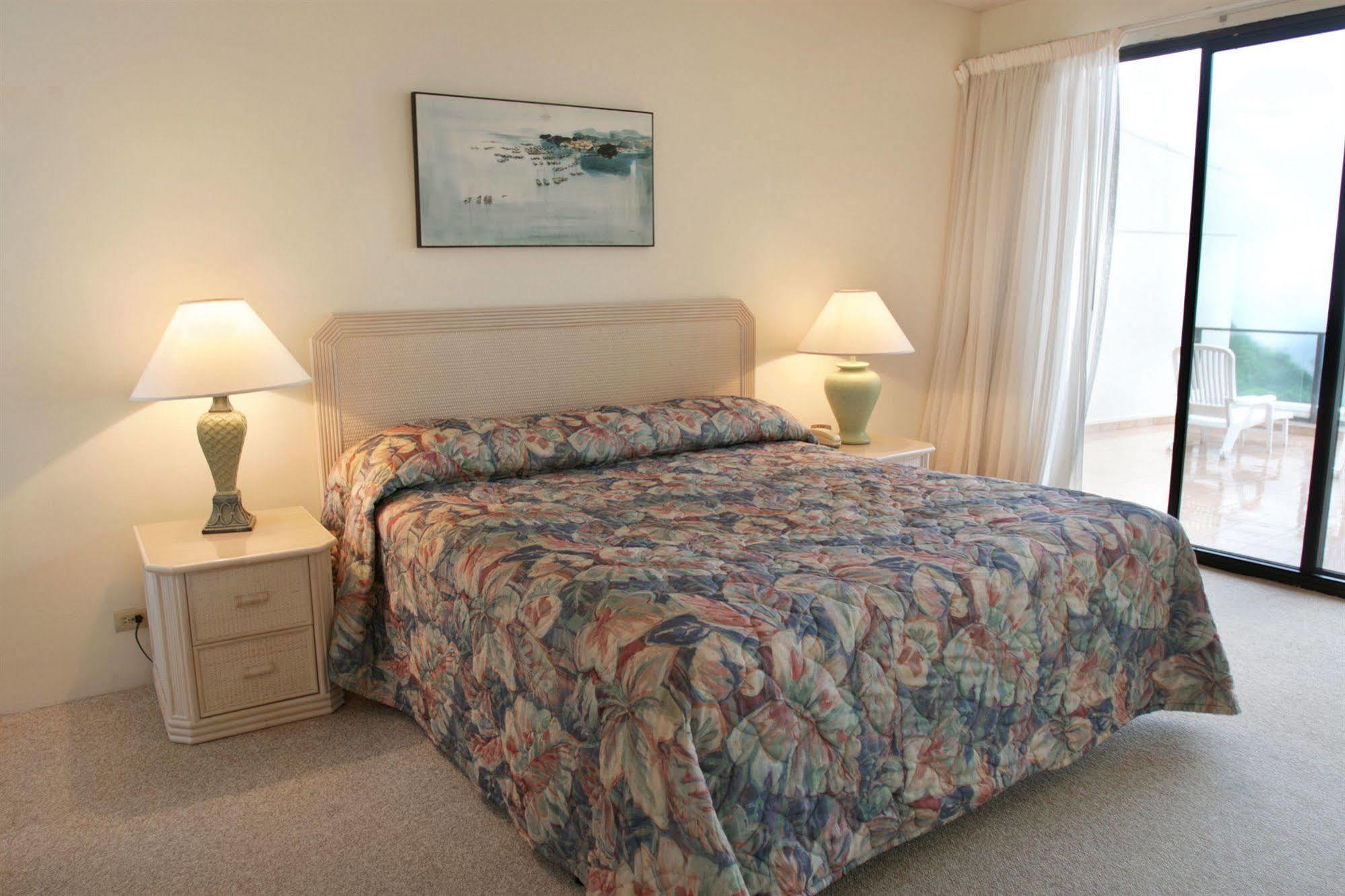 Castle At Princeville Room photo